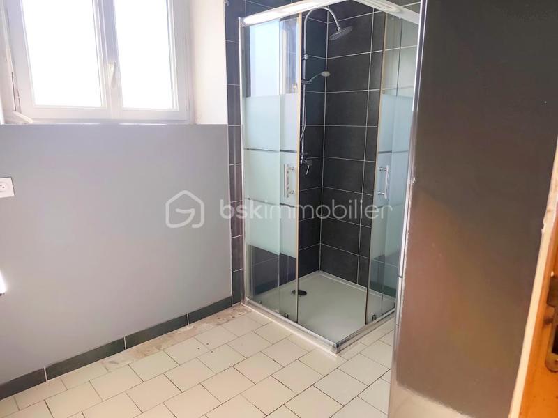 Maison ancienne - 178 m² - 6 pièces