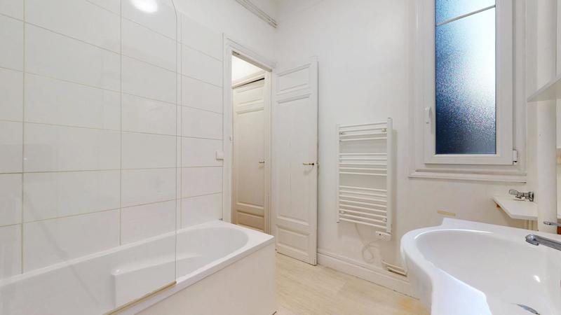 Appartement - 101 m² - 5 pièces