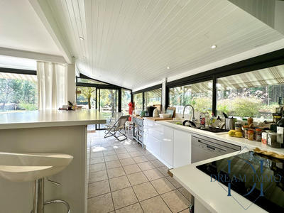 Maison ancienne - 188 m² - 6 pièces