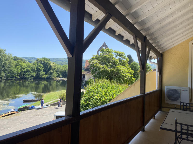 Maison - 155 m² - 8 pièces