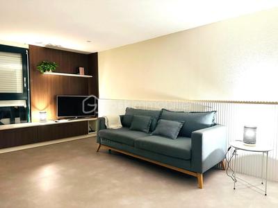 Studio - 55 m² - 1 pièce