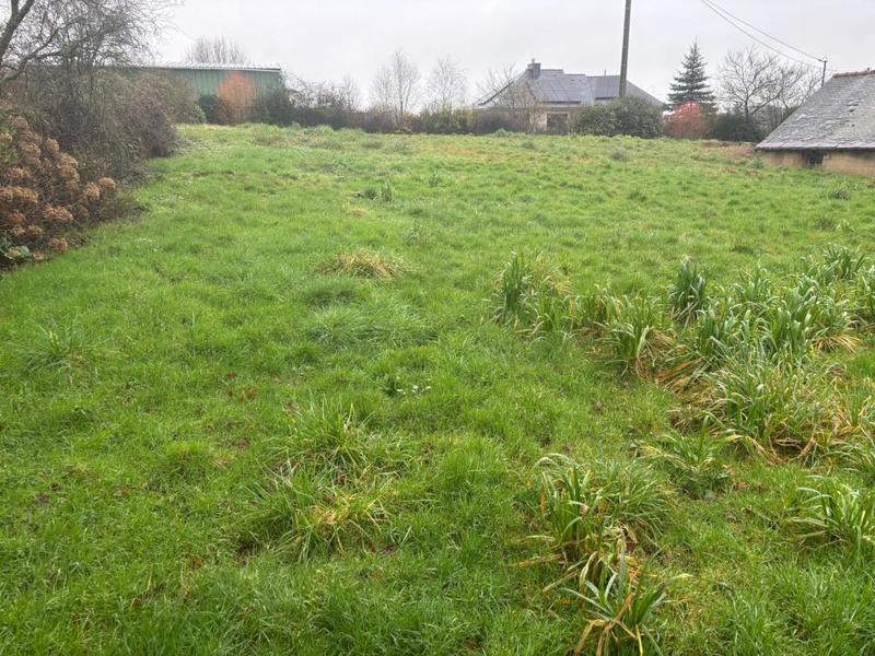 Terrain constructible - 678 m²