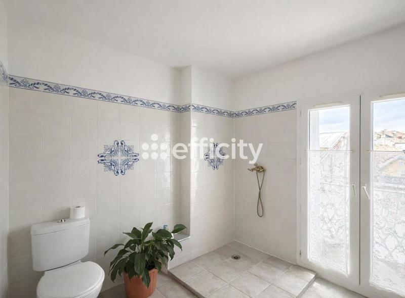 Appartement - 77 m² - 3 pièces