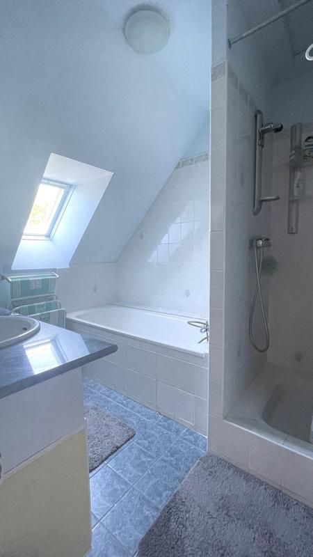 Maison - 101 m² - 6 pièces