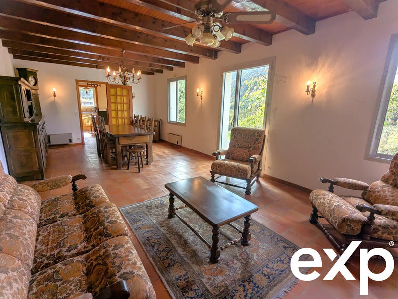 Maison - 120 m² - 5 pièces