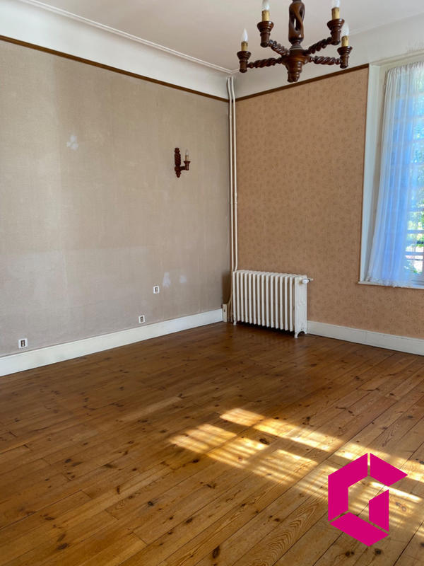 Maison - 150 m² - 7 pièces