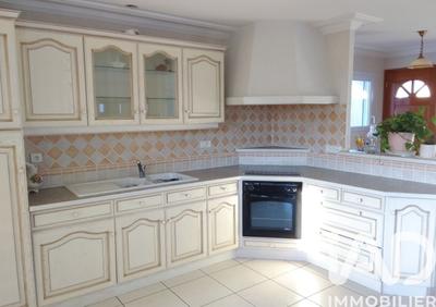 Maison - 97 m² - 3 pièces