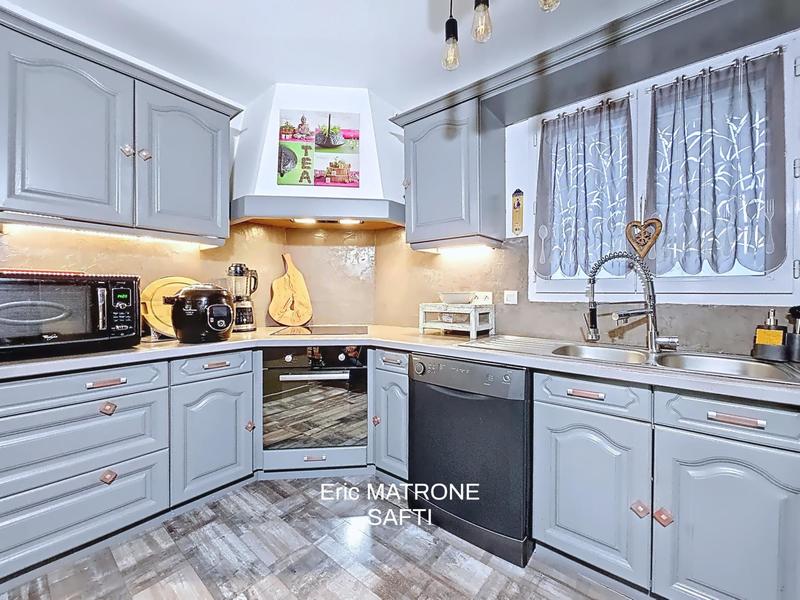 Maison - 105 m² - 5 pièces