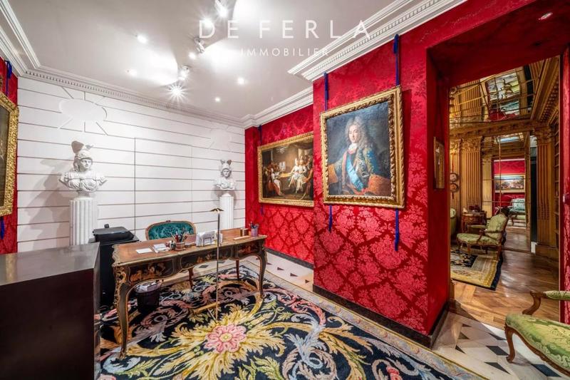 Appartement - 300 m² - 7 pièces