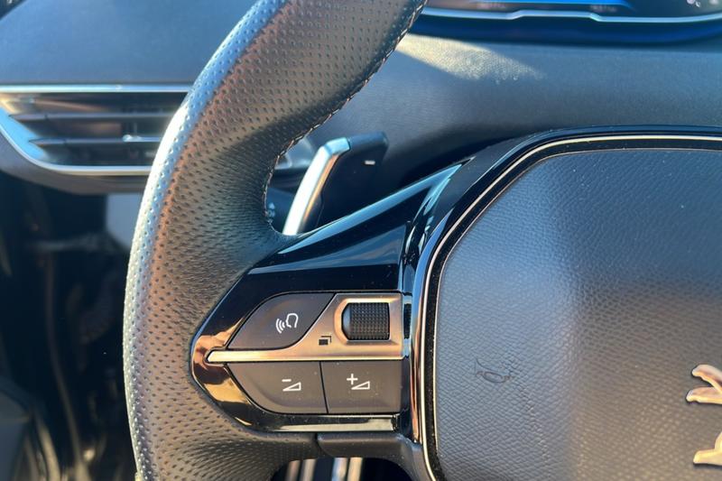 Peugeot 3008 1.5 Hdi 130 Eat8 Gt Line