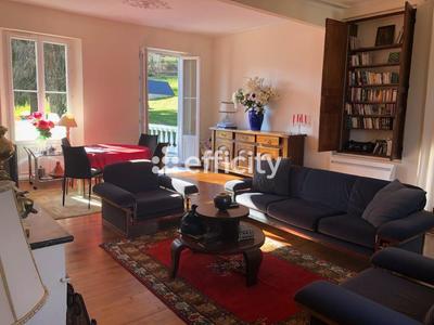 Appartement - 121 m² - 4 pièces