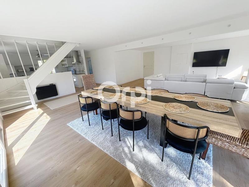 Maison - 155 m² - 6 pièces