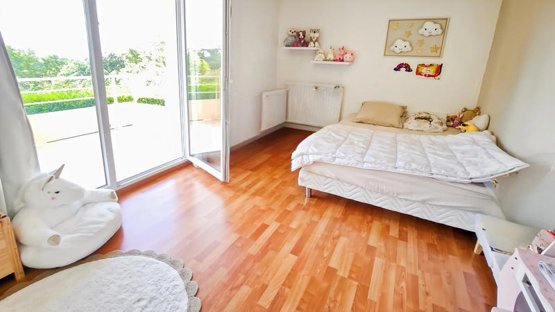 Maison - 221 m² - 5 pièces