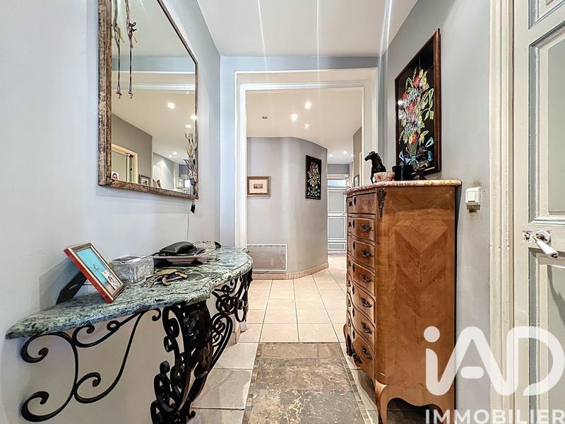 Appartement - 144 m² - 4 pièces