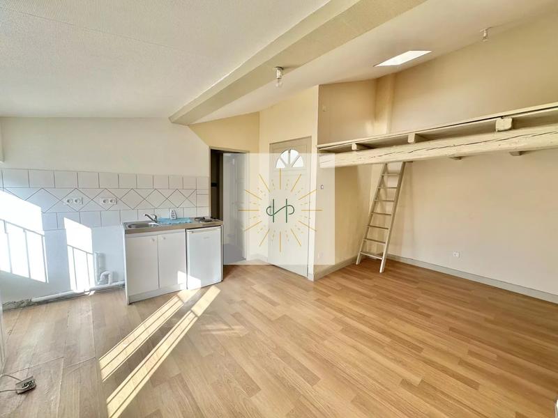 Immeuble - 107 m² - 4 pièces