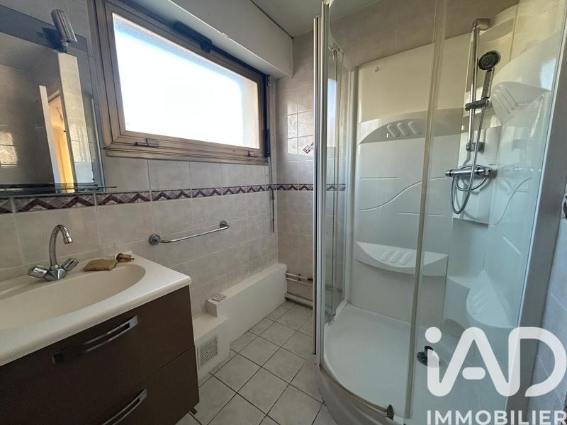 Appartement - 99 m² - 5 pièces