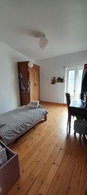 Maison - 165 m² - 5 pièces