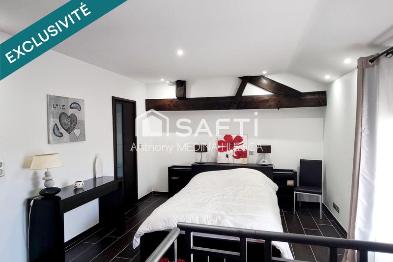 Maison - 225 m² - 7 pièces