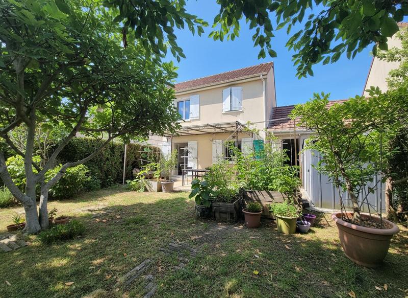 Maison contemporaine - 90 m² - 5 pièces