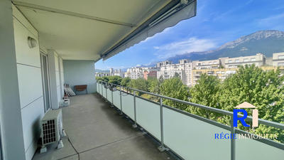 Appartement - 88 m² - 4 pièces