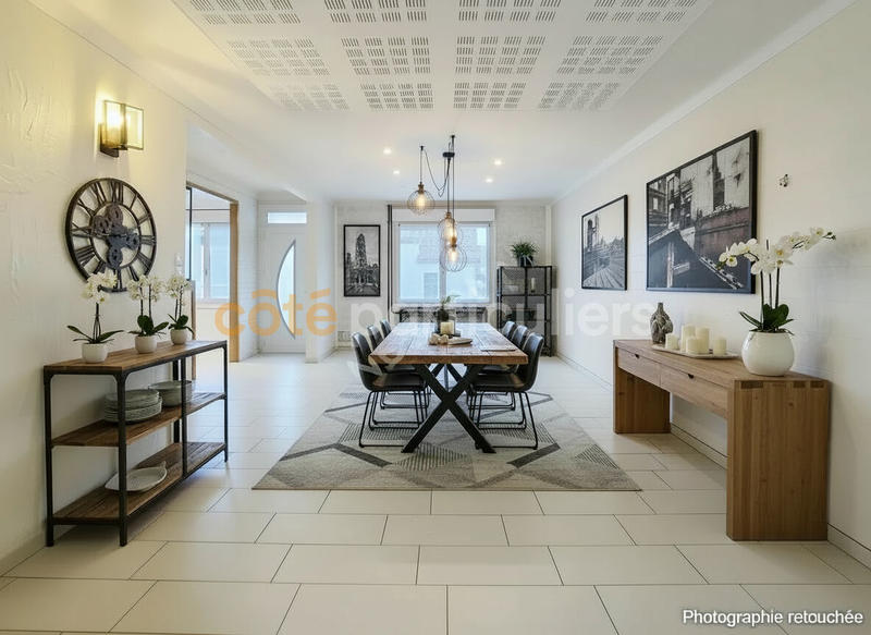 Maison - 135 m² - 6 pièces