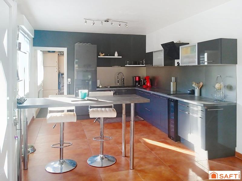 Maison - 100 m² - 4 pièces