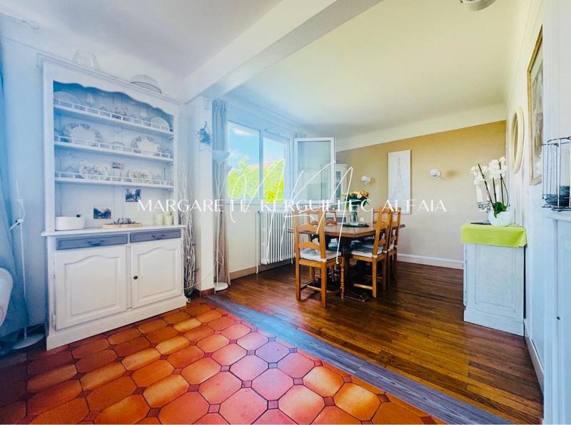 Maison - 145 m² - 7 pièces