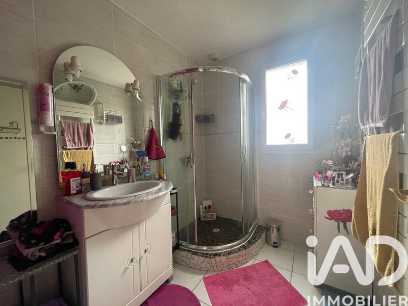 Maison - 111 m² - 7 pièces