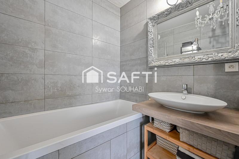 Maison - 103 m² - 5 pièces