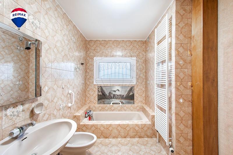 Maison - 153 m² - 7 pièces