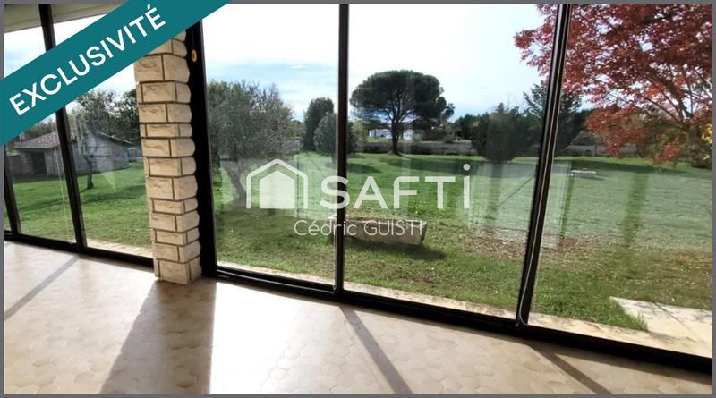 Maison - 273 m² - 11 pièces