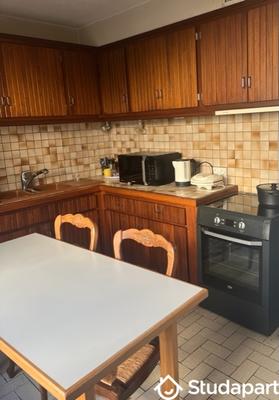 Chambre - 10 m² - 1 pièce