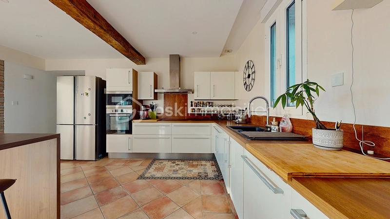 Longère - 275 m² - 7 pièces