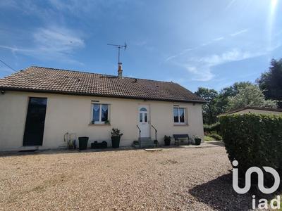 Maison de village - 80 m² - 4 pièces