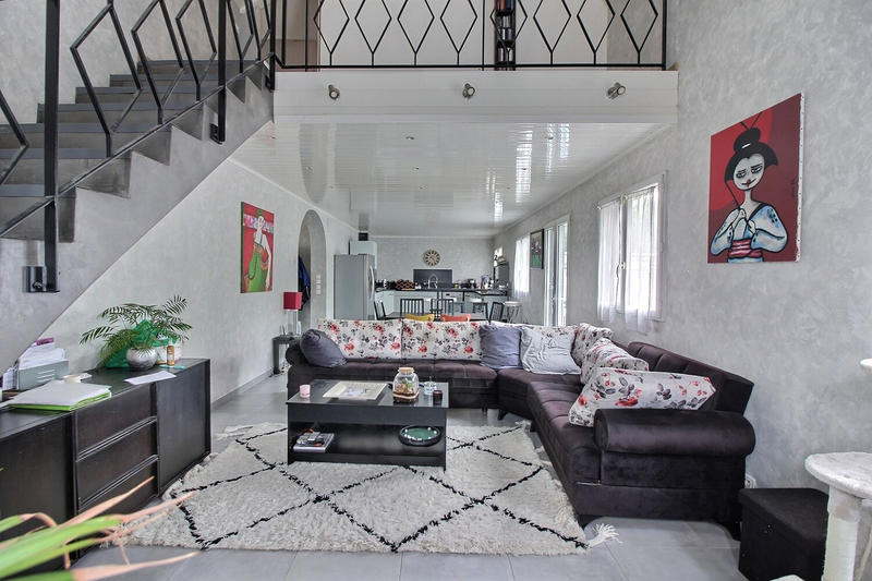 Maison - 160 m² - 6 pièces