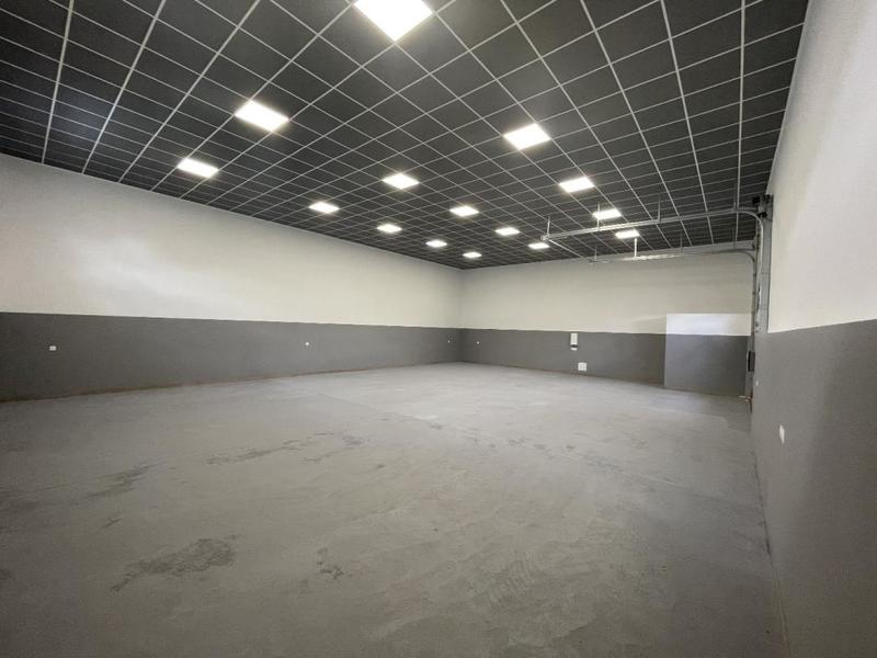 Local d'activité / Entrepôt - 184 m²