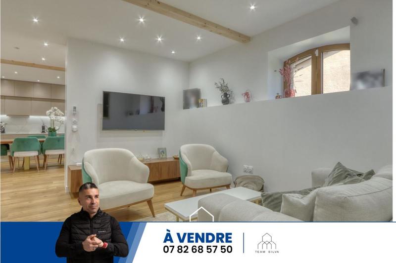 Maison - 140 m² - 5 pièces