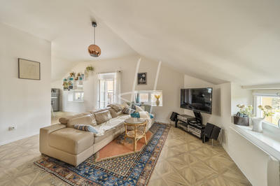 Appartement - 97 m² - 5 pièces