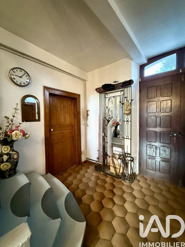 Maison de village - 257 m² - 3 pièces