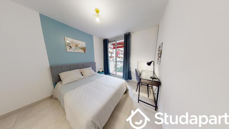 Chambre - 12 m² - 1 pièce