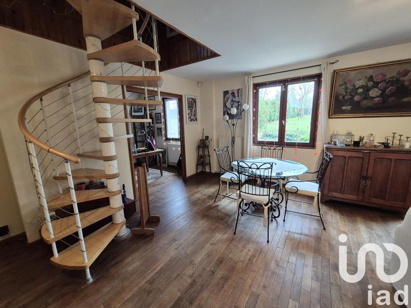 Maison - 108 m² - 5 pièces