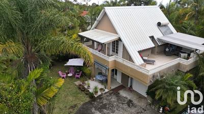 Maison - 143 m² - 5 pièces