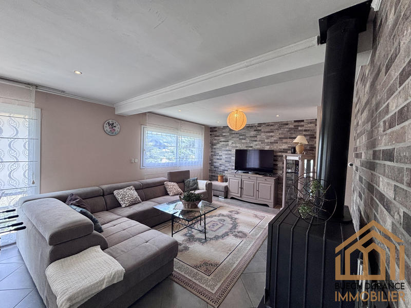 Maison - 144 m² - 5 pièces