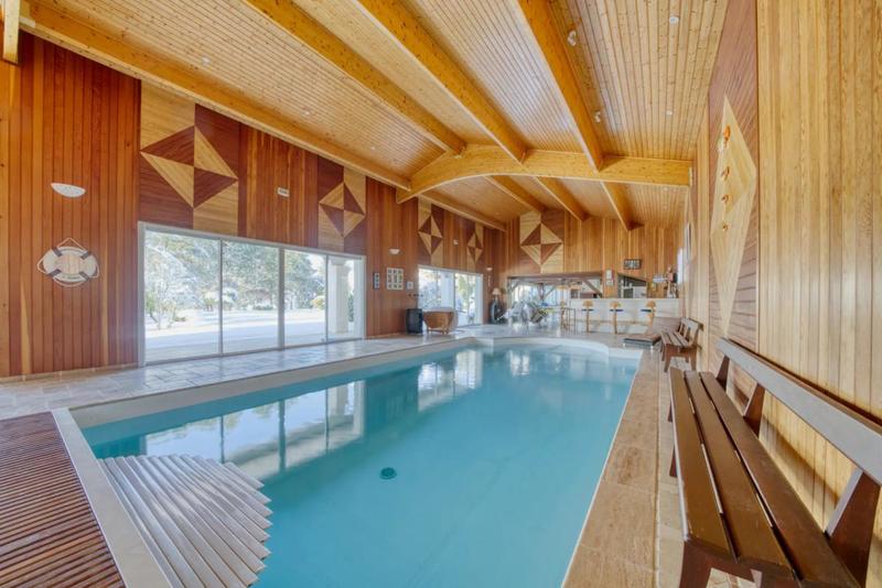 Propriété - 600 m² - 11 pièces