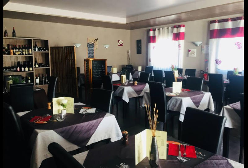 Local commercial - 816 m²