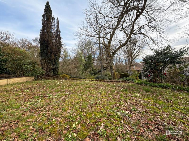 Maison - 157 m² - 7 pièces