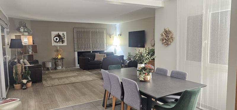 Maison - 160 m² - 6 pièces