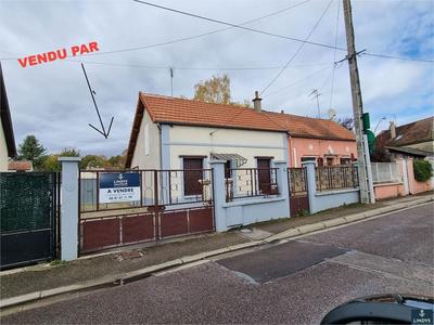 Maison traditionnelle - 55 m² - 3 pièces