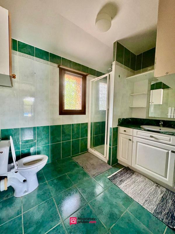 Villa - 220 m² - 7 pièces