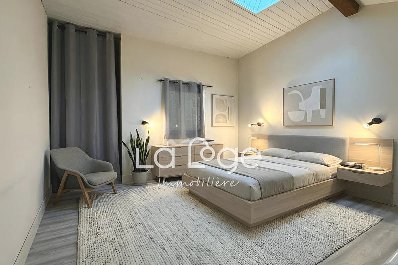 Appartement - 94 m² - 4 pièces